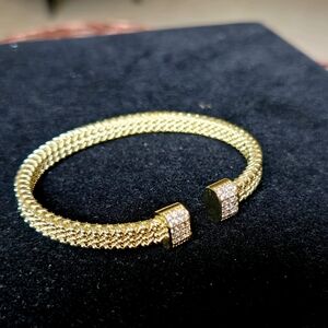 Flexible Cable Chain Gold Bracelet with Crystal Accents